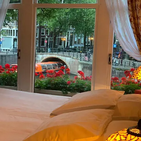 Keizershouse Couette-café